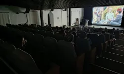 Tarihi Kışlada Sinema Keyfi