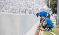 Kordon’da Deniz Taşkınlarını Önlemek İçin Ağır Tempo