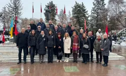 CHP’den Başöğretmene Saygı