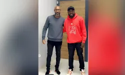 Kasongo’dan Anelka Paylaşımı