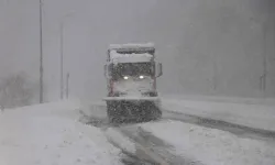 Bolu Dağı’nda Kar Yağışı Tesirli Oluyor