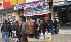 Filistin ve Kur'an Kursları İçin İki Kermes Açıldı