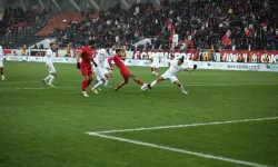 Golleri Biz Attık, Bir Puan Aldık: 1-1