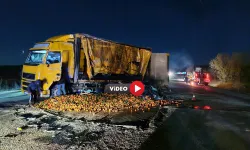 Kaza Sonrası Mandalinaların Saçıldığı Yol Trafiğe Kapandı