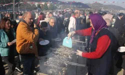 Binlerce Vatandaş Hamsi Şenliğinde Buluştu: 10 Ton Hamsi Tüketildi