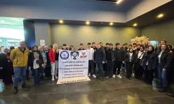 Elazığ’da Polis Takımları Öğrencileri Sinemaya Götürdü