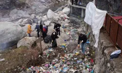 Şırnak’ta Çöp Toplama Seferberliği: Tabiatta Torbalarca Çöp Toplandı