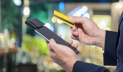 Apple, iPhone'ları POS cihazına dönüştürecek