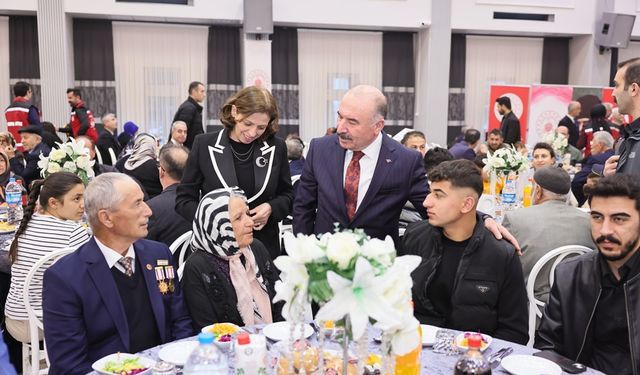 18 Mart’ta Şehit Aileleri ve Gaziler Unutulmadı