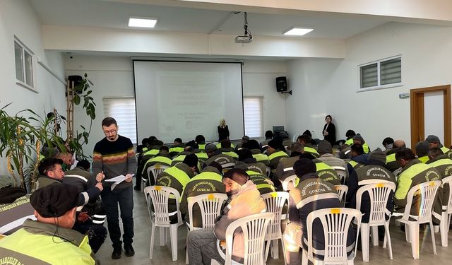 Belediye Ekiplerine Keneden Korunmanın Yollarını Anlatıldı