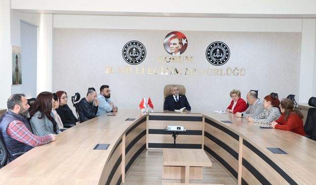 Çağlar, Öğretmenlerin Fikirlerini Dinledi