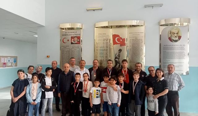 Çanakkale Şehitleri İçin Yarıştılar