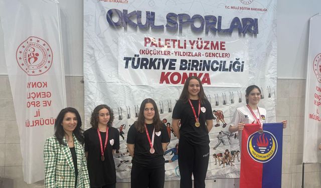 Çorumlu Yüzücüler Çifte Gümüş Madalya İle Döndü!
