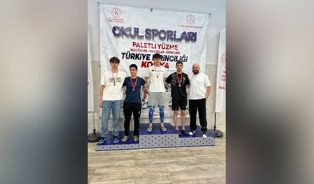 Çorumlu Yüzücüler Konya'da Madalyaları Topladı!