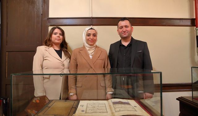 El Yazması Kur'an-I Kerimler Sergileniyor