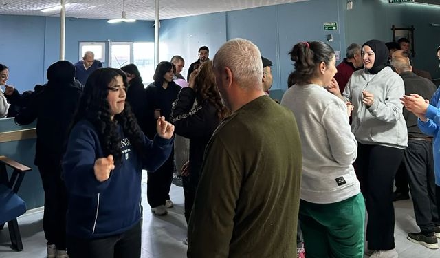 ‘En Büyük Engel Sevgisizliktir”