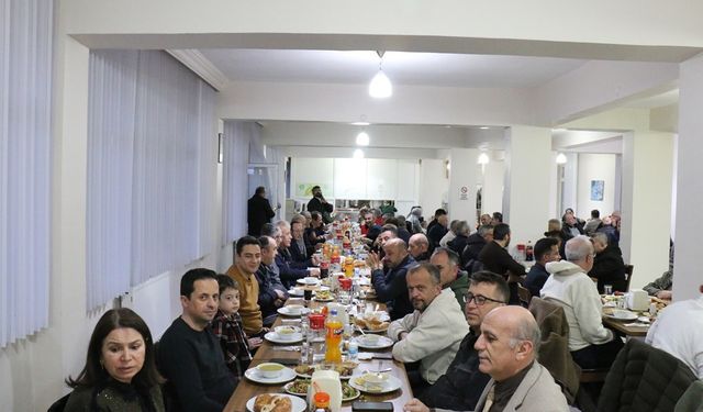Kurum Personeli İftar Yemeğinde Buluştu