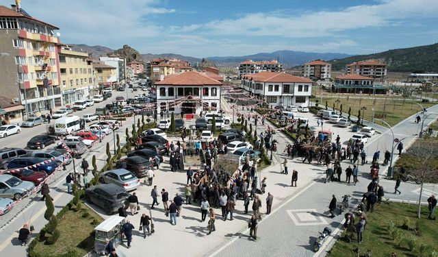Osmancık Belediyesi Ücretsiz Fidan Dağıttı