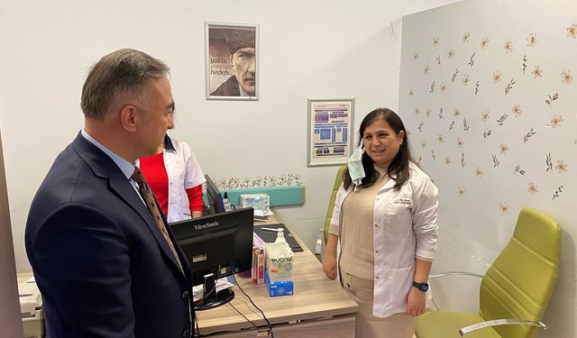 Tahtasız'dan Sağlık Çalışanlarına Ziyaret
