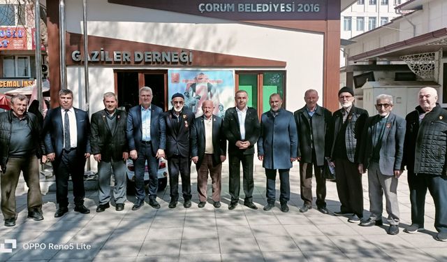AK Partililerden Şehit Ailelerine Ziyaret