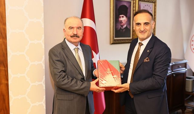 Kütüphaneler Genel Müdürü Çorum'da