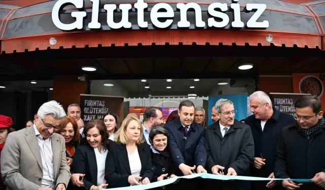 Lider Akın, Balıkesir’in Birinci ve Tek ’Glütensiz Kafe Market’ini Açtı