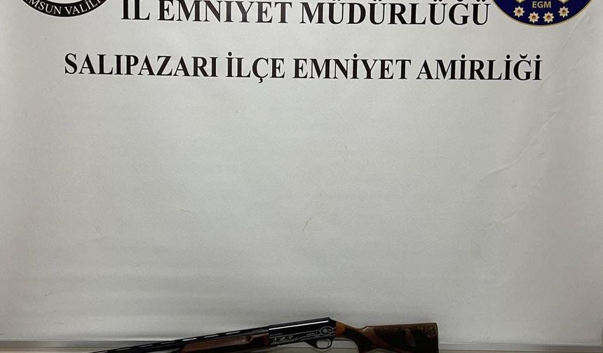 Samsun'da silahla ateş ettiği görüntüleri sosyal medyaya yükleyen kişi yakalandı