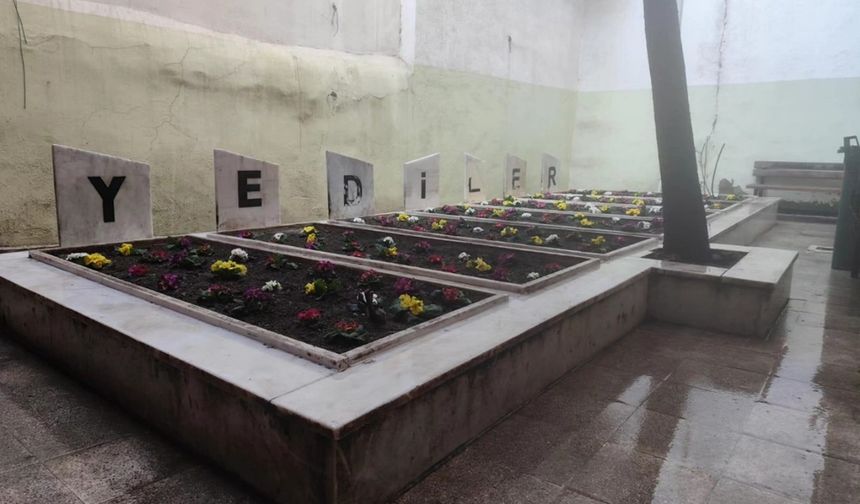 Yediler Türbesi Restore Edildi