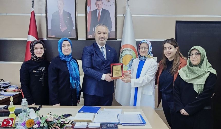 ENKA yönetiminden 19 Mayıs Belediye Başkanı Topaloğlu'na ziyaret