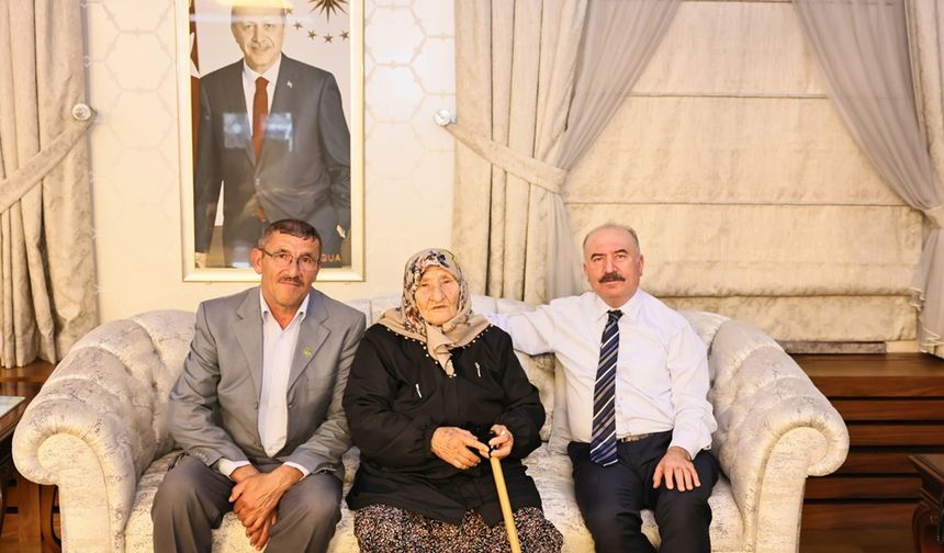 Çalgan, Şehit Annesi ve Kardeşini Ağırladı