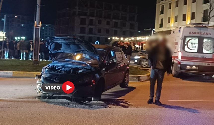 Dr. İlhan Gürel Caddesi’nde Kaza, O Anlar Kamerada