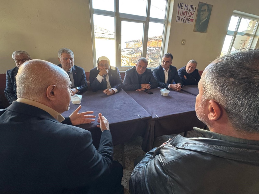 Ak Partili Başkan Mağdur Çiftçileri Yalnız Bırakmadı (4)