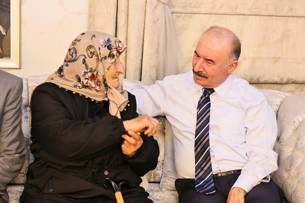 Çalgan, Şehit Annesi Ve Kardeşini Ağırladı (1)