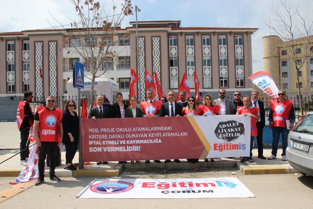 Öğrenciler Okula Kilitlendi’ Iddiası Yargıya Taşındı (4)