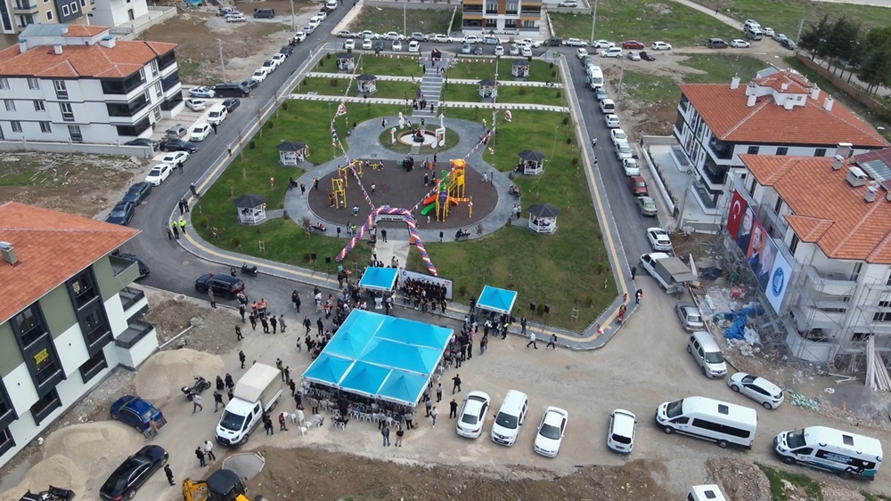 Şehit Öğretmenin Adı Müzik Temalı Parkta Yaşatılacak (1)-1