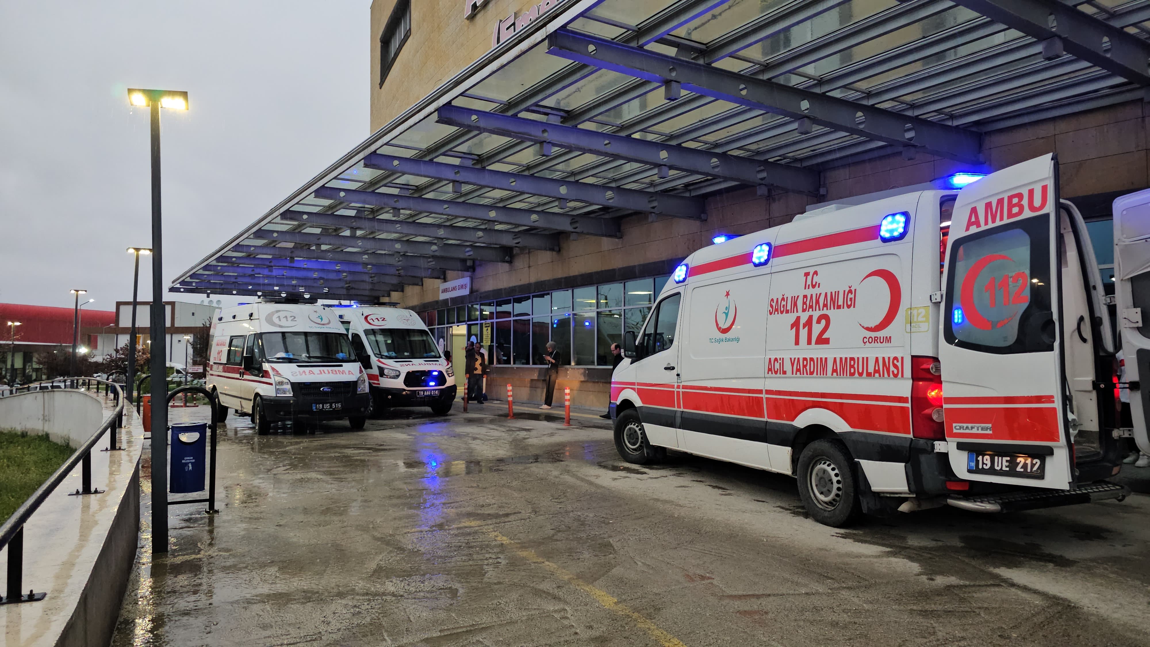 Yurtta Kalan 56 Öğrenci Hastanelik Oldu (2) Çorum Acil Servis Arşiv