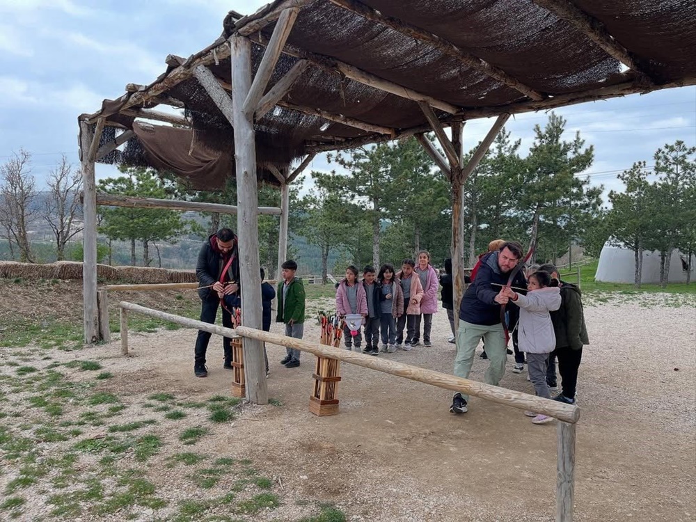 Çorumlu Obası, Öğrencileri Ağırlamaya Devam Ediyor (2)